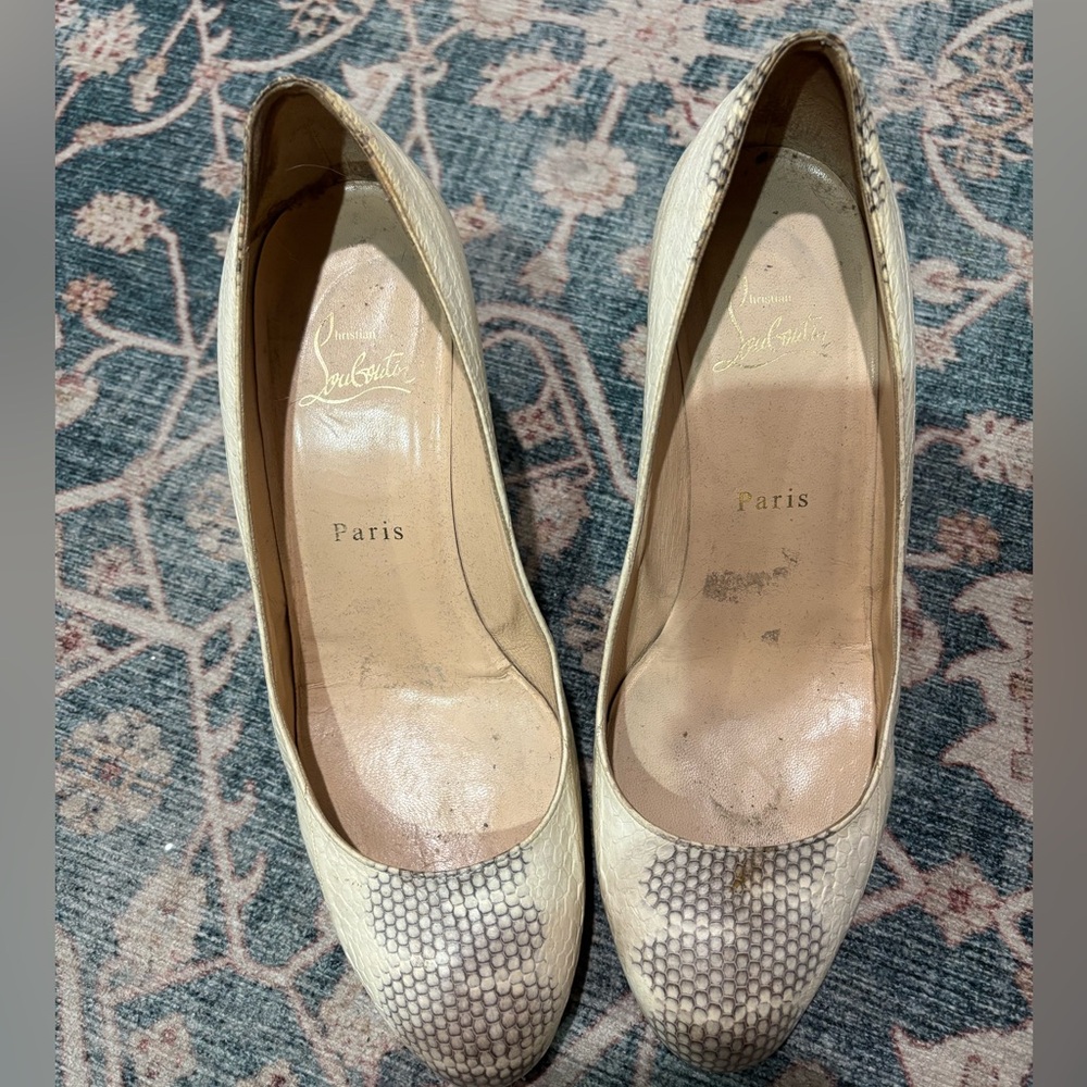 Christian Louboutin size 39 1/2